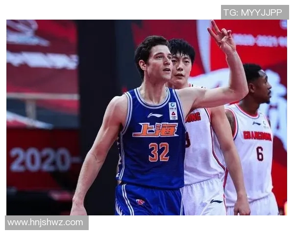 武汉篮球队与上海篮球队赛后复盘分析个人能力对比及影响因素探讨