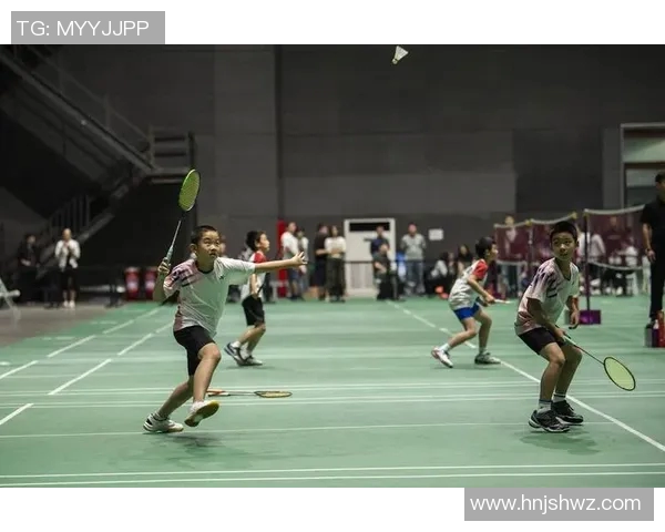 武汉羽毛球队在邀请赛中的比赛经验与表现分析