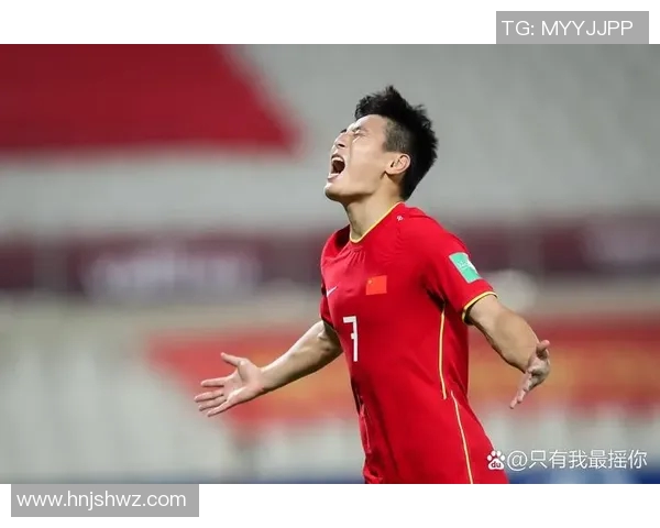 展示足球明星的魅力与风采让更多人感受运动的激情与快乐