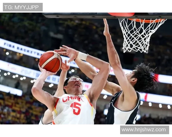 成都篮球队在世界杯预选赛中的耐力表现分析与点评