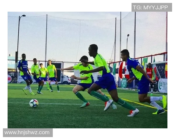 杭州足球队挑战赛点评团队协作表现分析与未来发展建议